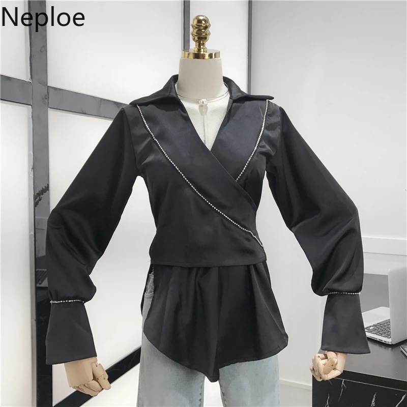 

Neploe Autumn Korean V Neck Lace Up Flare Sleeve Chiffon Shirts Fashion Temperament Slim Student Blouses Solid Sexy Blusas 45768