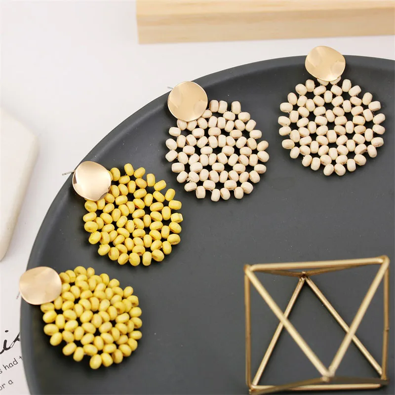 

Vintage Handmade White Wooden Geometric Drop Earrings For Women Bohemian Round Yellow Wood Statement Earrings Korean Jewelry