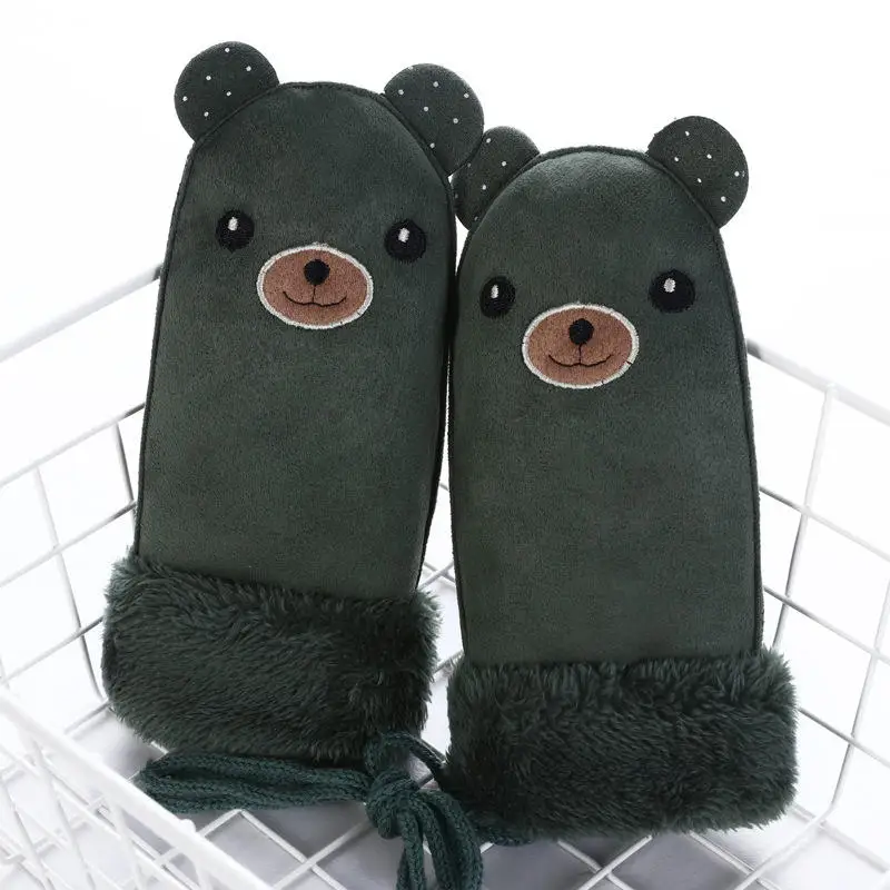 Wecute Baby Christmas Gloves Winter Cartoon Deer Velvet Knitted Mittens Gloves Boys Girls Kids Keep Warm Gloves for 3-8 Years
