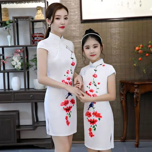 Chinese tradition Style Cheongsam For Girl and Women New Arrival Rayon Evening Party Qipao Princess Dress - Цвет: women 3