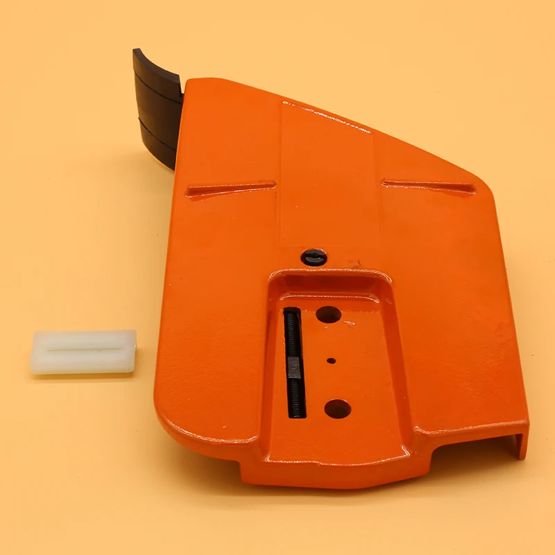 Coperchio Laterale Pignone Frizione Adatto Per Husqvarna 362 365 371 372 575 576 372Xp 575Xp 576Xp Parti Di Ricambio Per Motoseghe 537033501