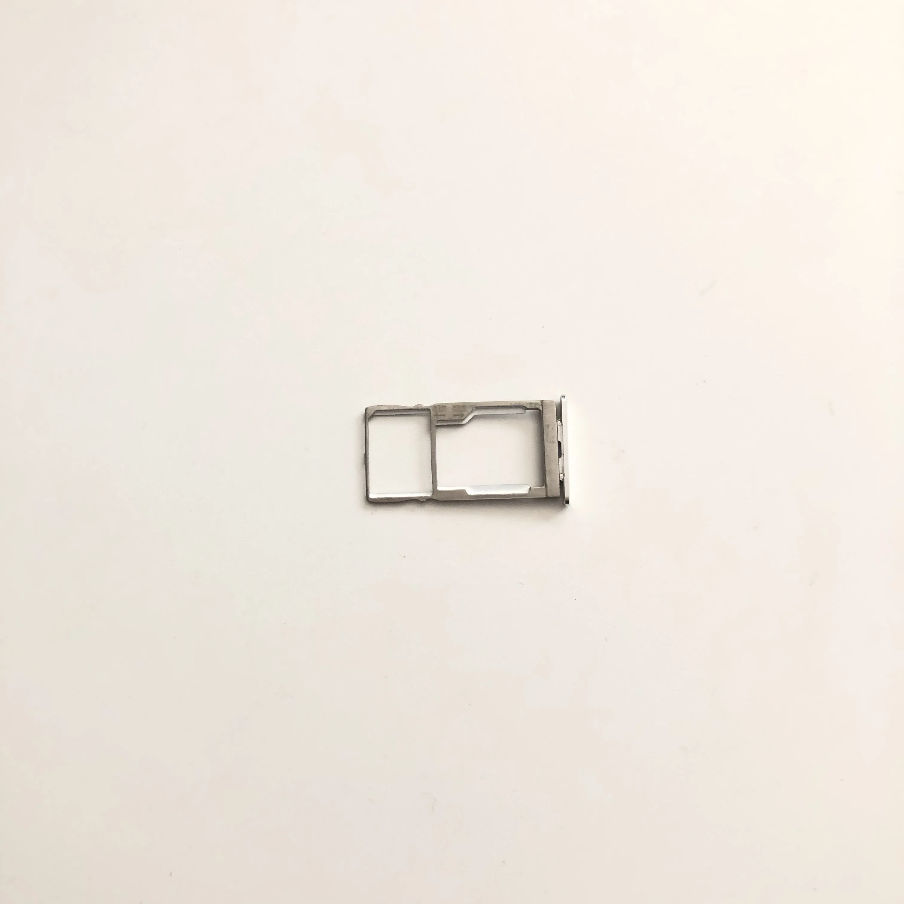 

UMIDIGI One Pro Used Sim Card Holder Tray Card Slot For UMIDIGI One Pro MTK Helio P23 5.9 inch 1520x720 HD Smartphone