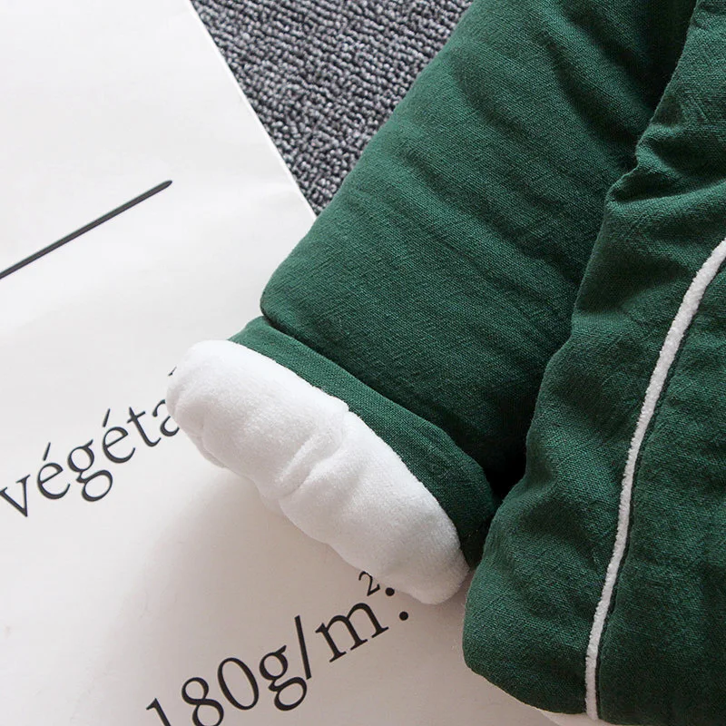 Hbb69204664774b5fa3acebf46e2d42eaC