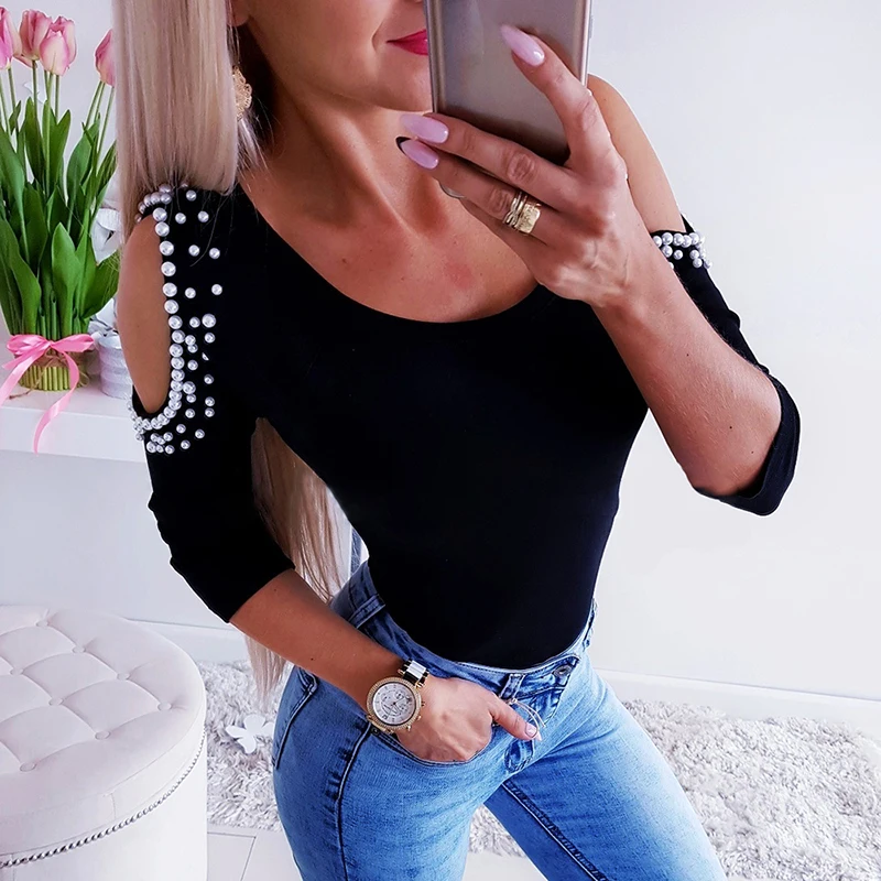 

Women Hollow Out Pearl Beading Knitted T Shirt Three Quarter Sleeve Solid O Neck Tee Shirt Fashion Ladies Slim Fit T-shirt D30
