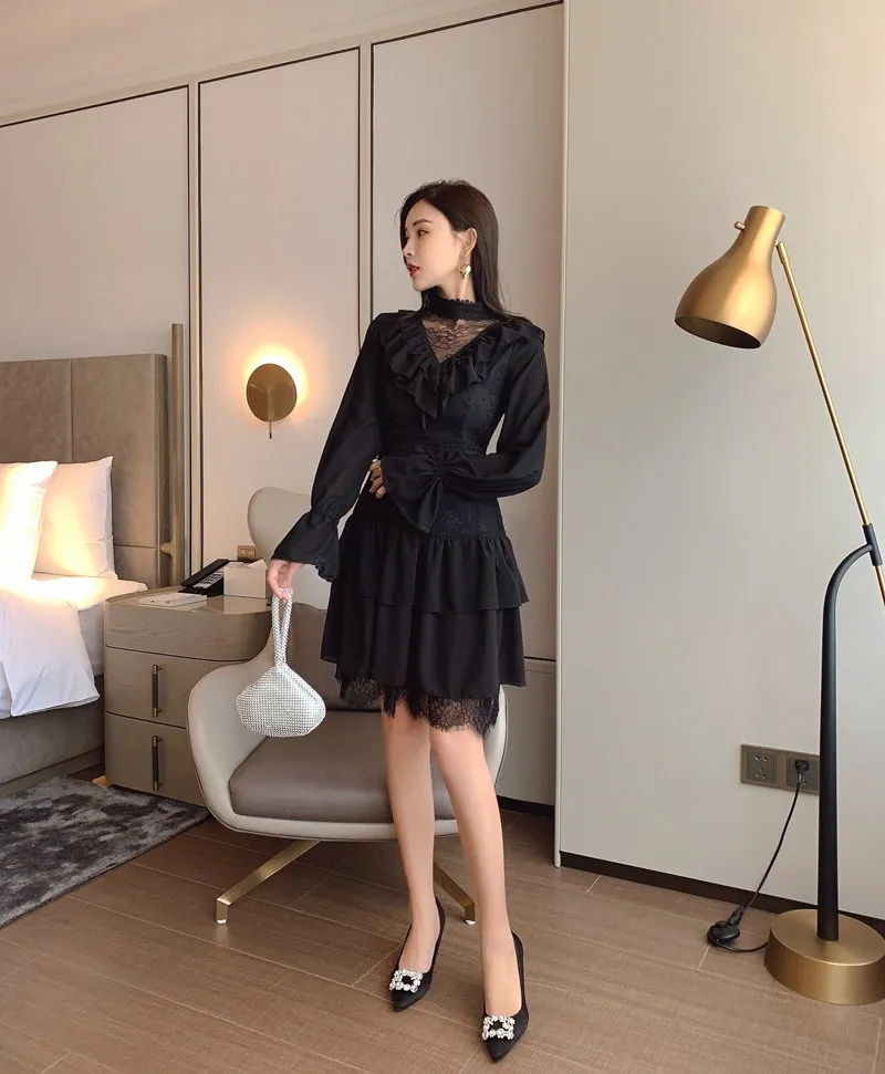 Lace Patchwork dress Sexy Ruffle Flare Sleeve black party Cake dress Autumn Vintage Chic Women Solid Dress