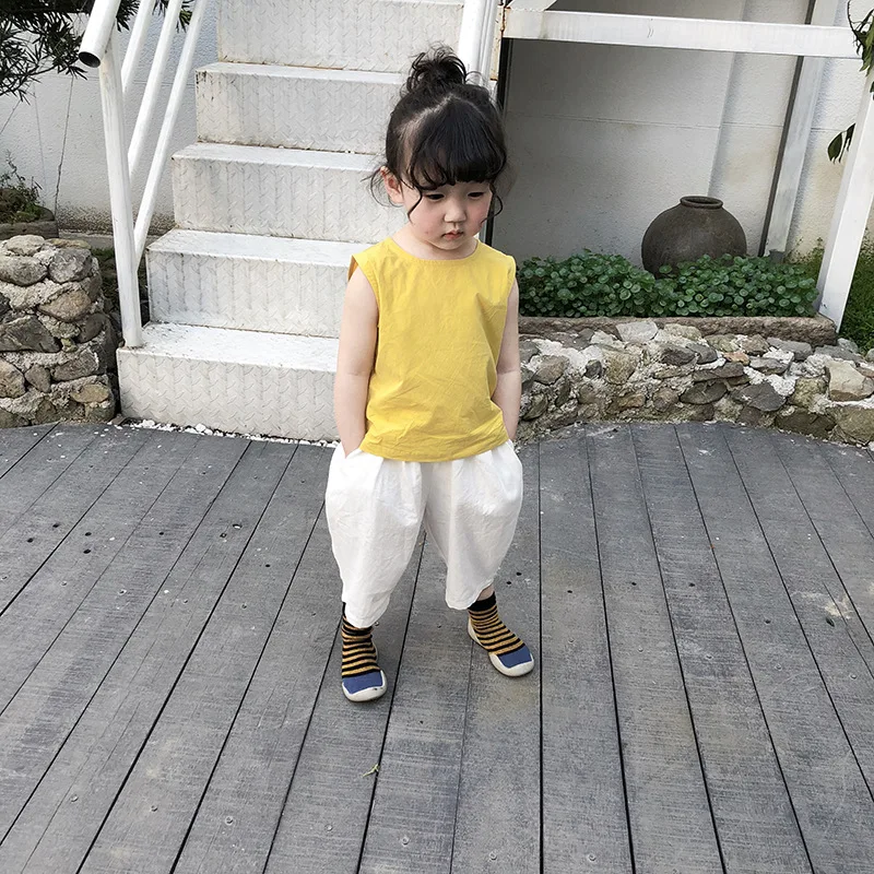 Новые стильные летние свободные детские штаны в Корейском стиле для мальчиков и девочек, однотонные хлопковые свободные штаны для малышей