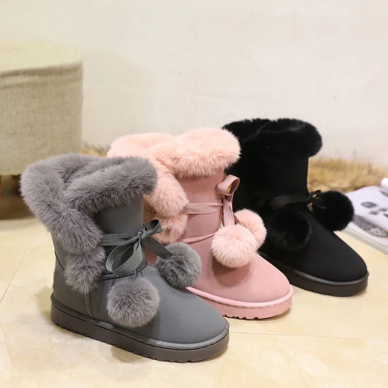 

Snow boots female short tube plus velvet 2019 winter new flip hair ball