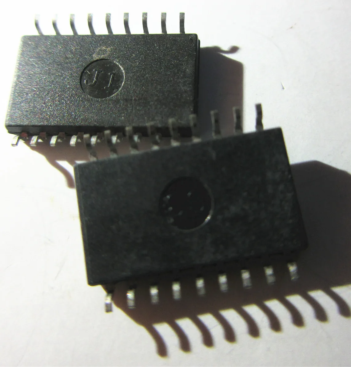 10 шт в упаковке, Новая IC TD62083F TD62083