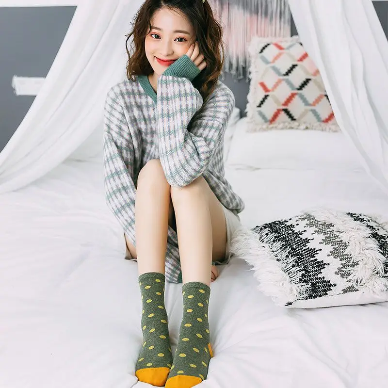 Осенне-зимние носки в горошек с героями мультфильмов; модные носки с индивидуальным принтом; дышащие домашние носки-тапочки из дышащего хлопка