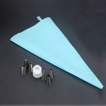 

8 PCS/Set Silicone Kitchen Accessories Icing Piping Cream Pastry Bag + 6 Stainless Steel Nozzle Set DIY Cake Decorating Tips Set