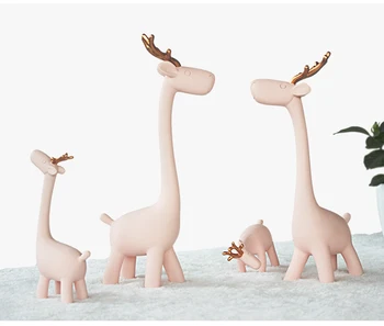 

Nordic Home Minimalist Deer Ornaments Creative Wedding Gift Living Room TV Wine Cabinet Decorations