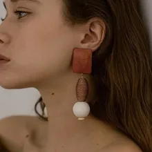 AOMU новая Бохо мода Лен пеньковая веревка мяч ротанга дерева Длинная Круглая капля серьга для женщин Journery ювелирные изделия геометрические Букле д 'ореиль