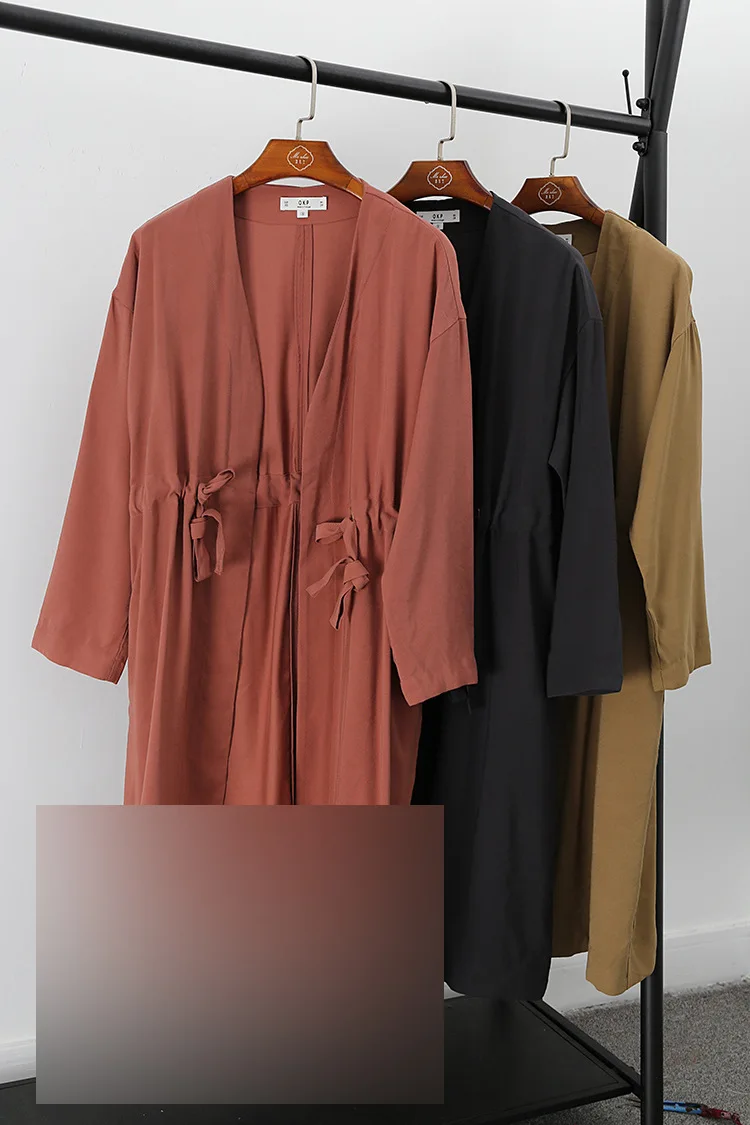05e12 Japanese-style CHIC-Style Vertical Pendant Textured off-Shoulder Long Sleeve Drawstring Waist Hugging Cardi-Trench Coat 3