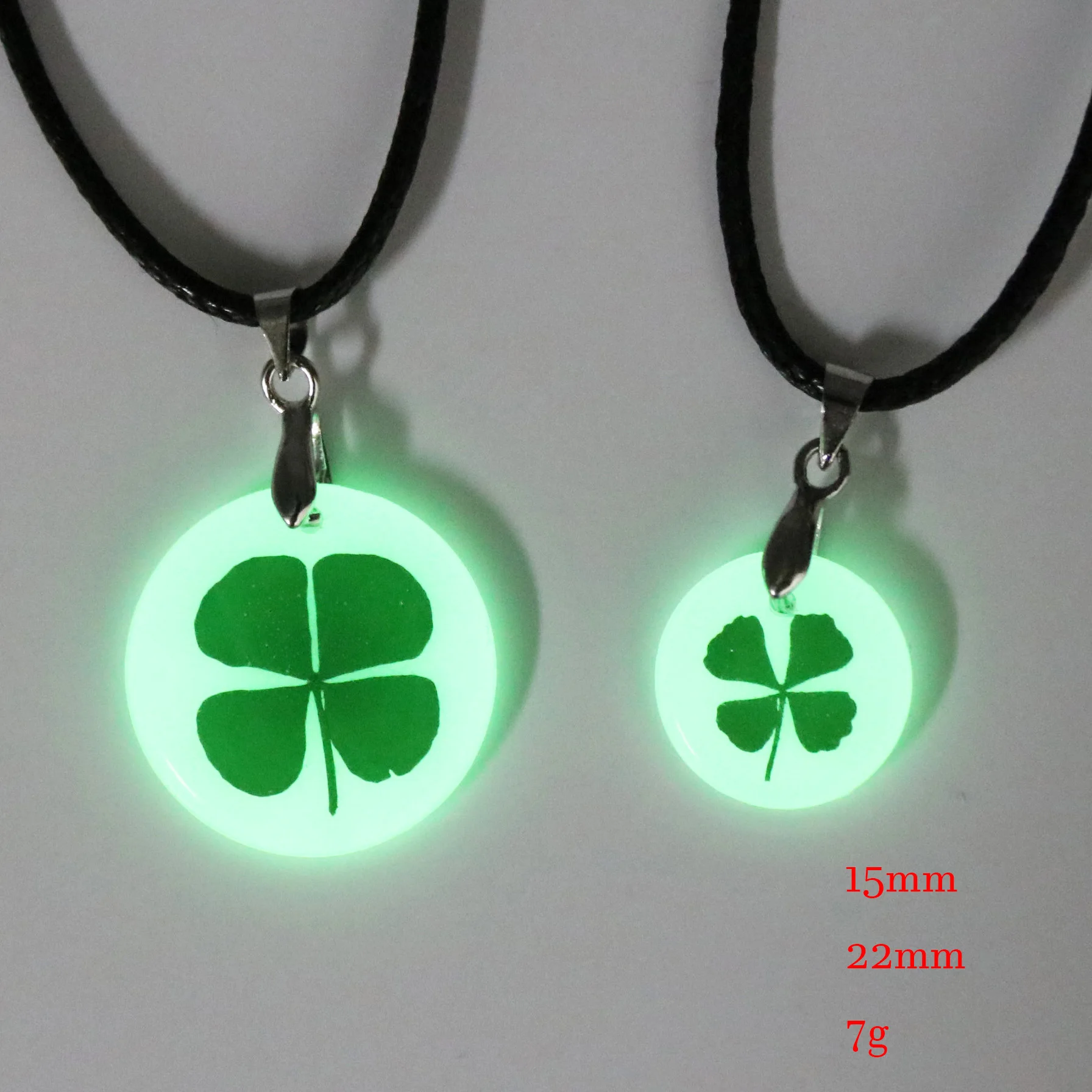 2019 latest luminous Four Leaf Clover  Wholesale necklace Star And  Love You The Back Crescent Moon Necklace