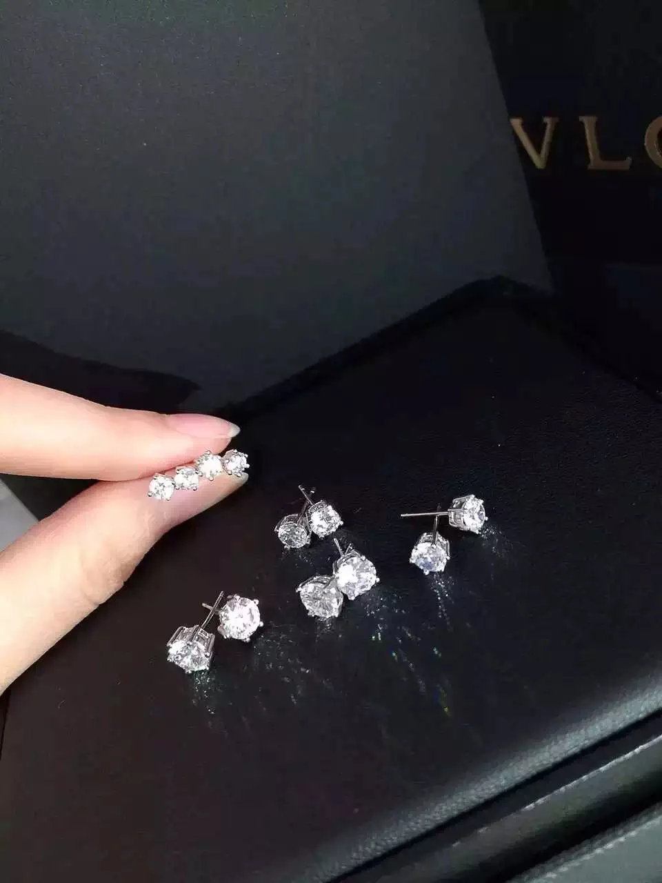 

TFE01 925 Sterling silver stud earrings classic 6 prongs 8MM zircon stud earrings, women stud earrings Engagement Birthday Gifts