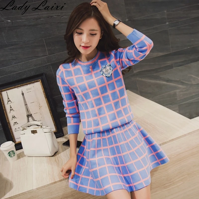 

2019 Autumn Winter New Knitted Plaid Two Piece Set Suits Women Sweet Beading Long sleeve Sweater Crop Top + A-line Skirt