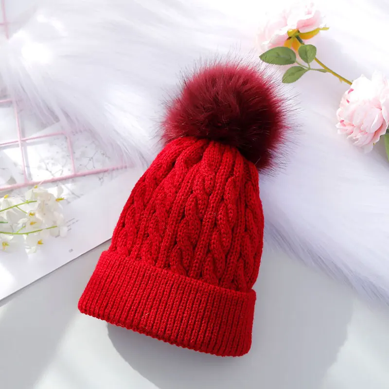 winter cap Men's and Women's Children's Hats Winter Thick Knitted Woolen Caps Cute Woolen Ball Caps Pupils Woolen Caps ski beanie