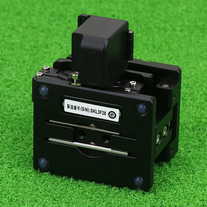 1 FM Transmitter TR506+10Pcs FM Radio Receiver