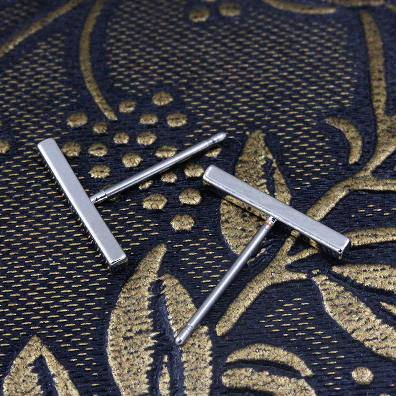 3050789895_2130544268