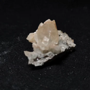

23.5gMineral samples of natural pink calcite and pyrite Association