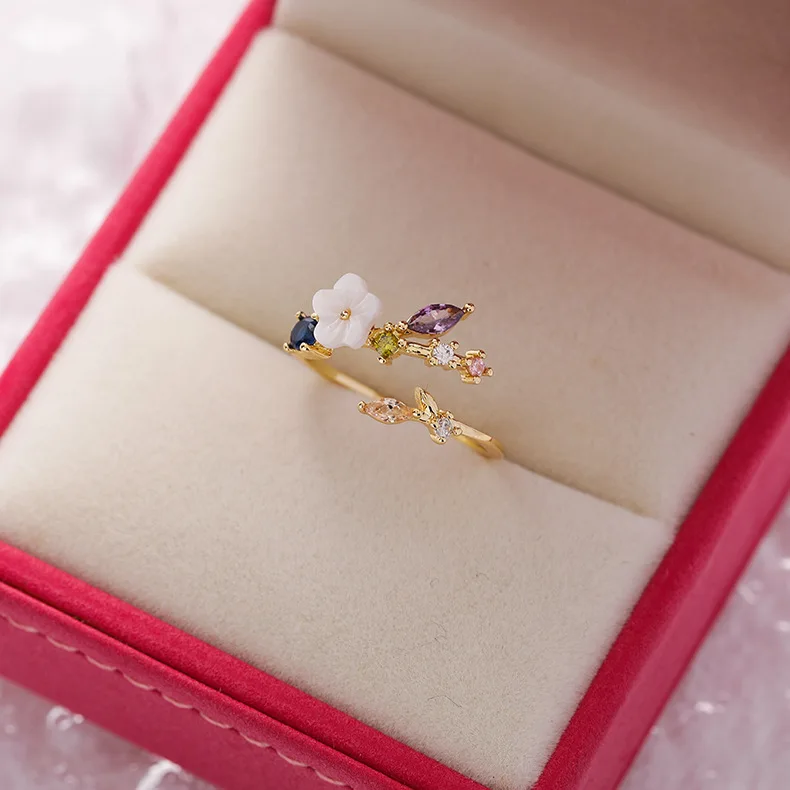 Korea’s New Exquisite Crystal Flower Ring Fashion Temperament Sweet Versatile Love Opening Ring Female Jewelry