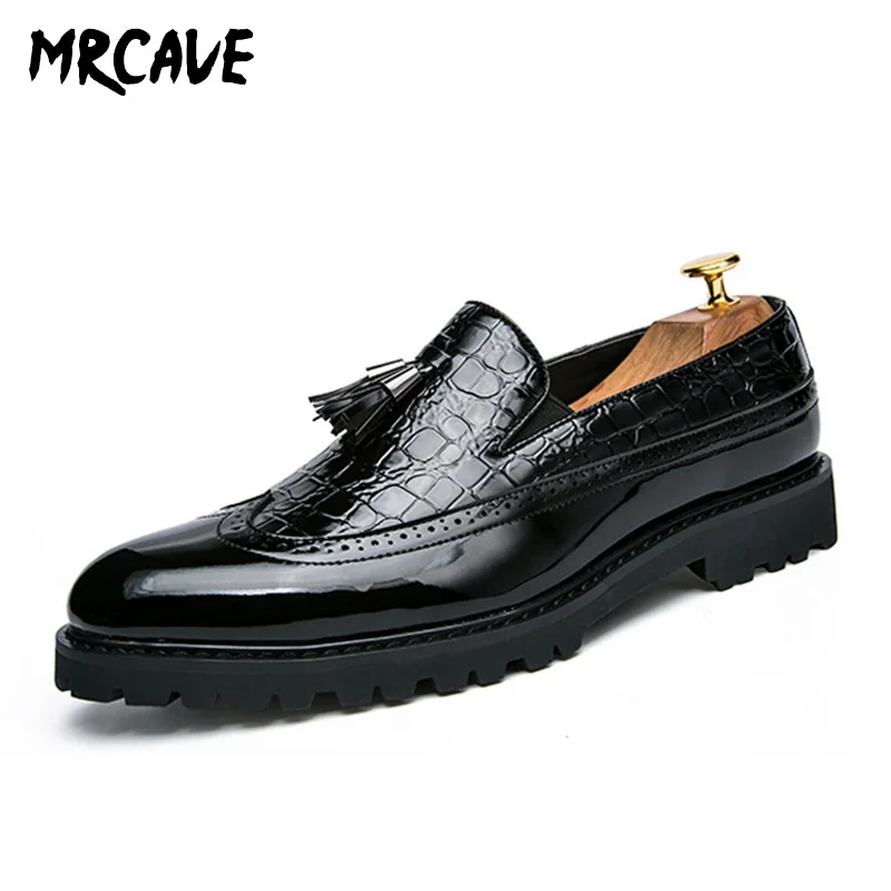 

MRCAVE High Quality Leather Men Oxford Tassel Loafers Crocodile Pattern Dress Shoes Business Slip On Male Casual Massage Shoes
