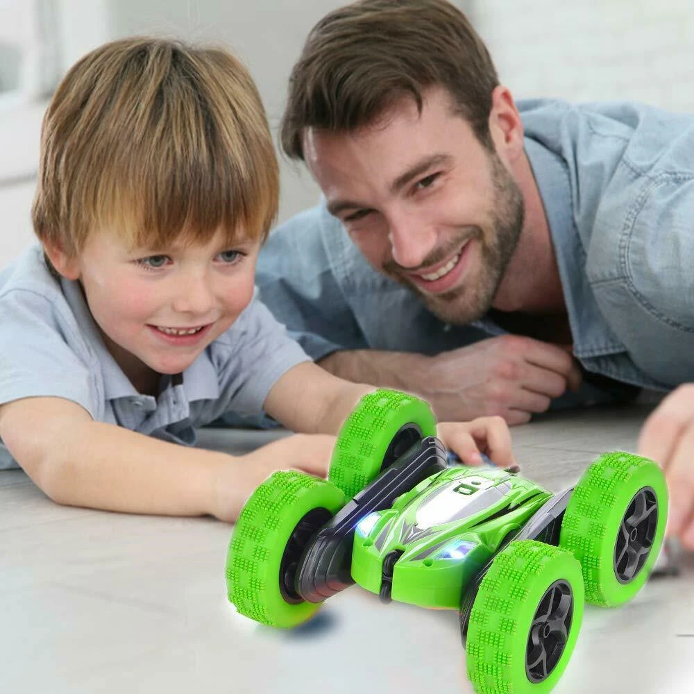 

Remote Control Car, 360Â° Rotate Stunt Car RC 4WD High Speed Off-Road Kids Toy