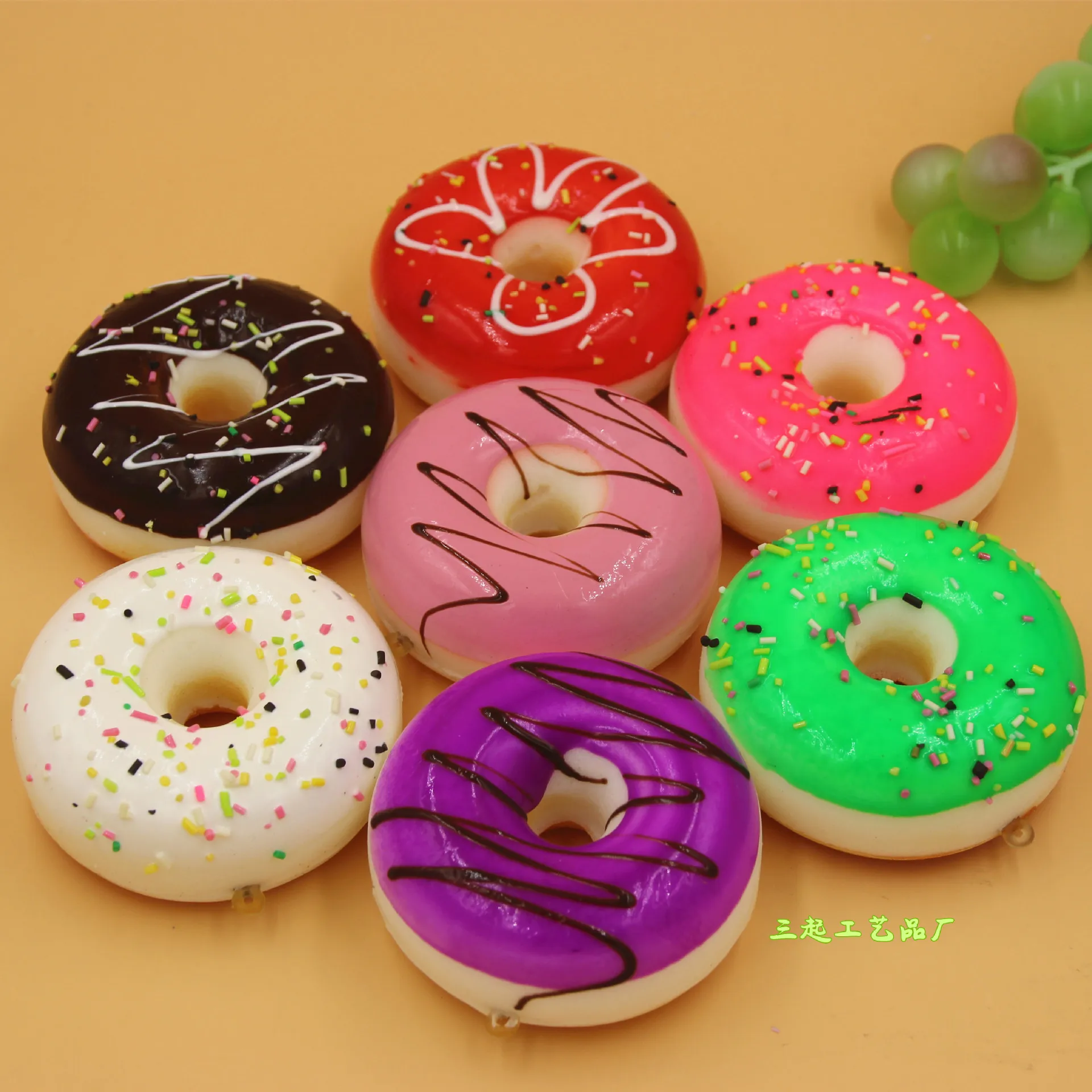 10 Cm Model Memory Foam Small Torch Ice Cream Pu Cake Model Cabinet Home Decoration Show Mobile Phone Pendant