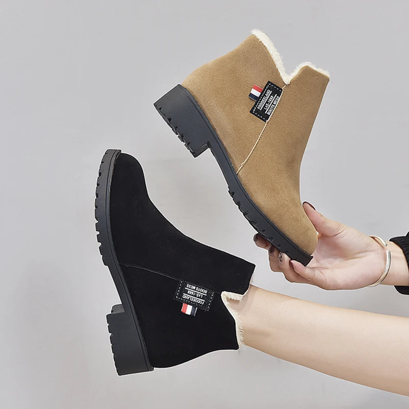 

Luxury Designer Simple Scrub Cotton Shoes Women Plus Velvet Hoof Thick Heels Martin Boots Female Fashion Keep Warm Snow Boots