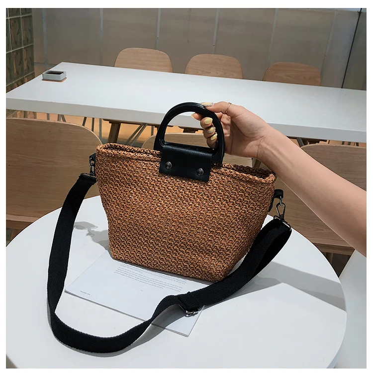 

Fashion high-end female bag temperament big bag woven vegetable basket bag simple handbag beach straw bag