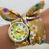 Shsby Design Ladies Flower Cloth Wrist Watch Gold Fashion Women Dress Watches High Quality Fabric Clock Sweet Girls Watch 6