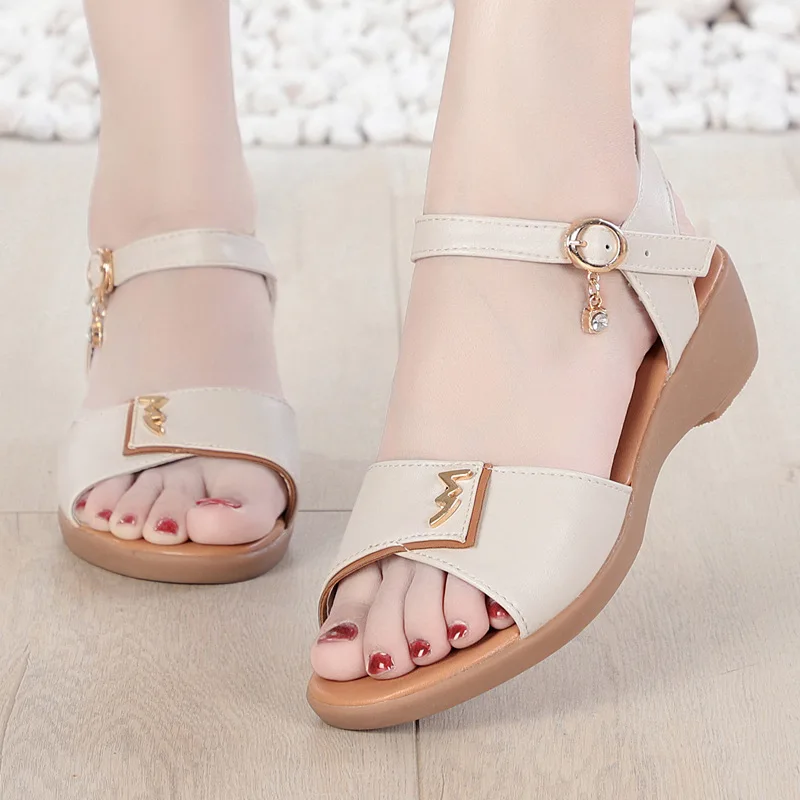 

2019 Summer New Style Fashion WOMEN'S Sandals Slanted Heel Semi-high Heeled Anti-slip Rubber Sole Large Size Mom Shoes Peep-Toe