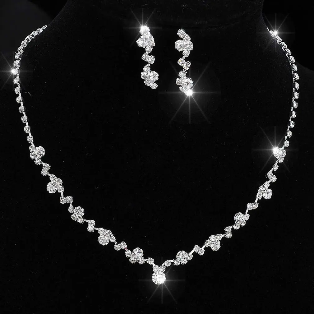 

Fashion Korean Style Jewel Drill Painting Oil Necklace Earrings Suit Women Fine Jewelry for Daily Wear