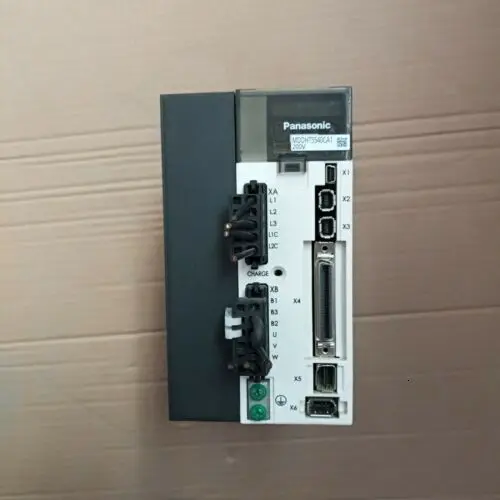 Panasonic MDDHT5540CA1 Сервопривод переменного тока