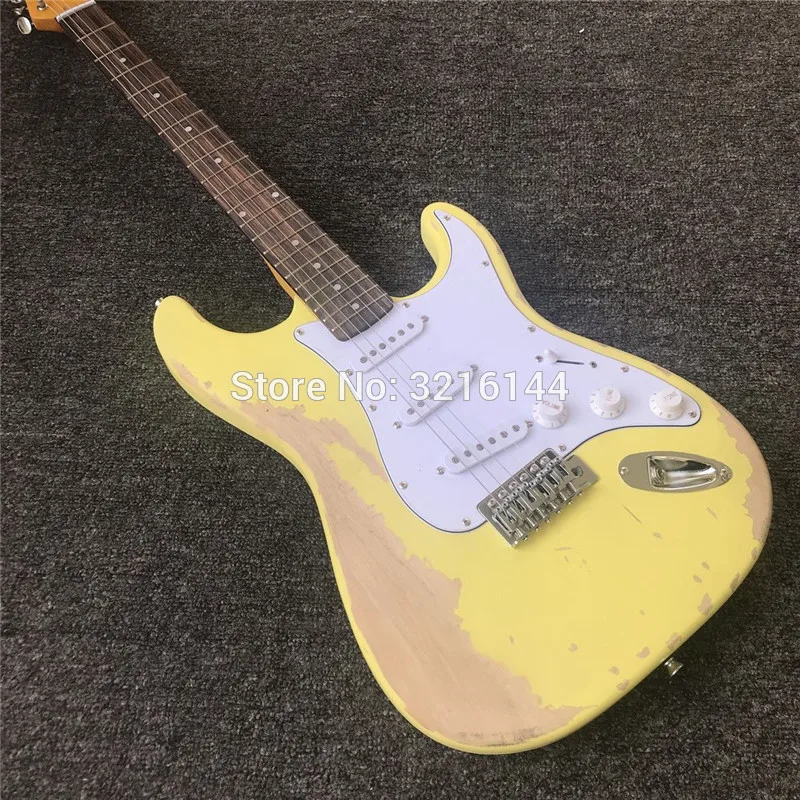 

Antique relic Stock guitars, milk yellow, hand-carved, real photos, do old restoring ancient ways, free shipping