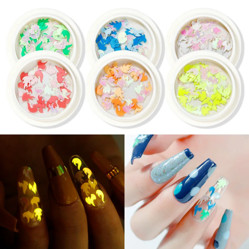 

1Box Nail Wood Pulp Chips Mixed Simulation Flame Slices Glow In The Dark Nail Accessories 3D Nail Stickers For UV Gel Manicure