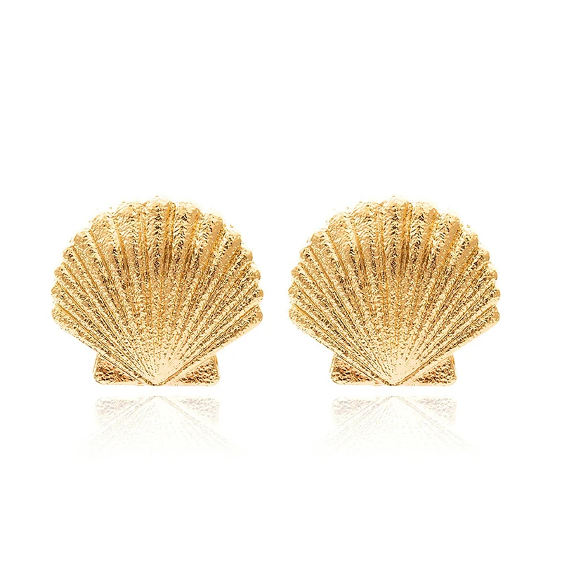 

Minimalist Cute Alloy Shell Stud Earrings For Women Golden Silver Color Metal Shell Statement Earrings Ocean Beach Jewelry 2019