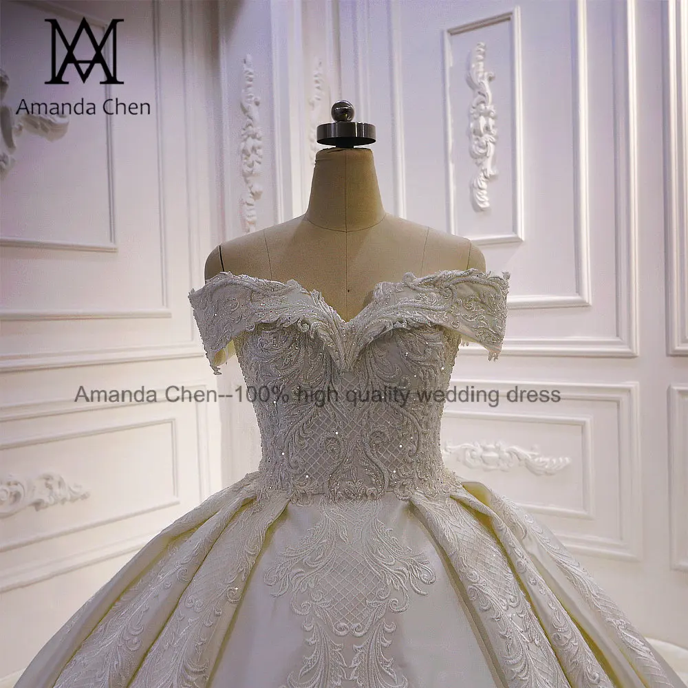 abiti da sposa Off Shoulder Lace Appliques Satin Wedding Dress