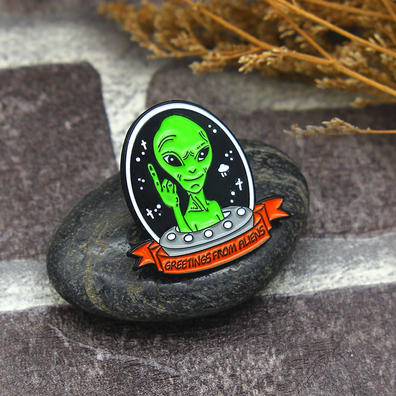 Divertimento creativo Punk spazio universo astronave alieno smalto spilla  UFO lega spille distintivo accessori personalità regalo gioielli  donna|Fermagli| - AliExpress