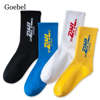 

2pairs/lot=4pieces Tide Brand Socks Cotton Men Tube College Wind Letter Cotton Socks Man Fashion Letters Sports Male Socks
