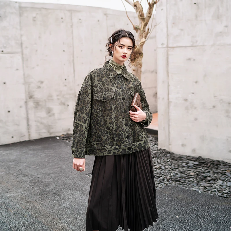 Moda mujer весна осень Женская Корейская Красивая негабаритная короткая леопардовая джинсовая куртка casacos джинсовая куртка kurtka damka ropa