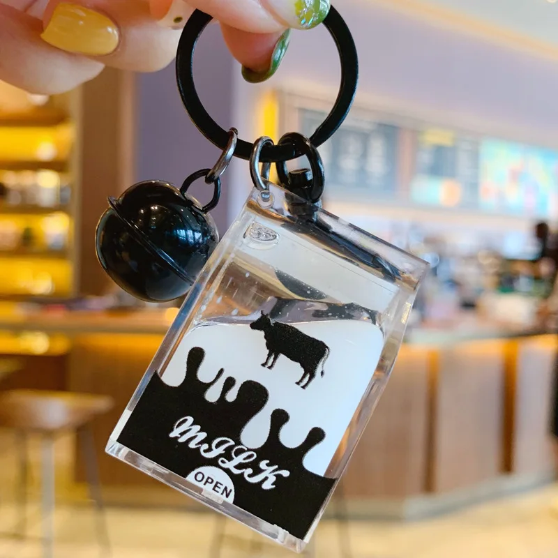 Движущийся брелок с жидкостью мультяшный креативный акриловый молочный ящик брелоки персональный автомобильный металлический брелок кольцо для ключей подарки - Цвет: black bell