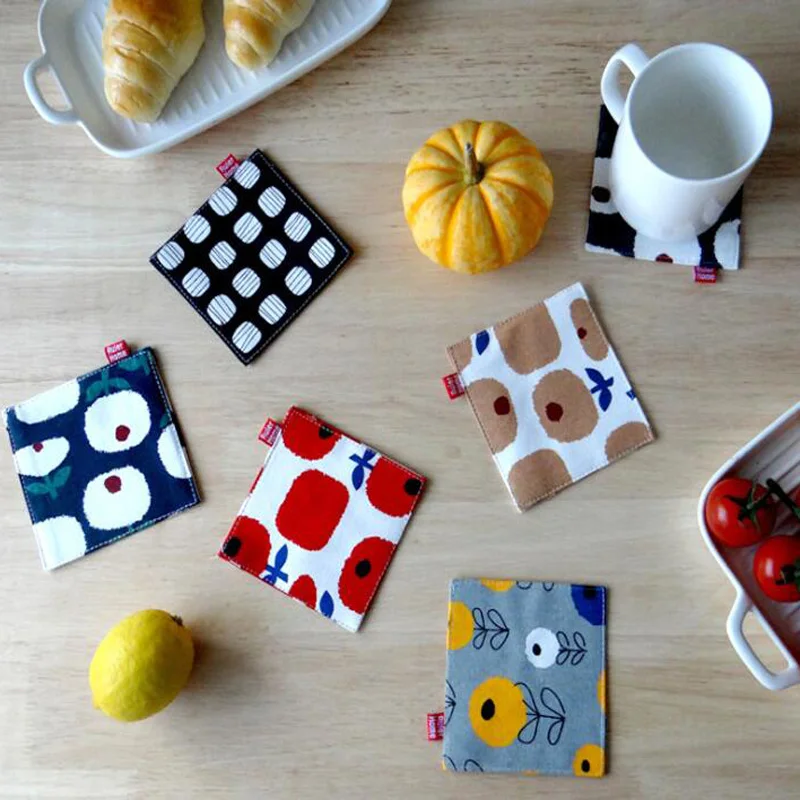 

4pcs/pack Square Placemats Cotton Table Mats Heat Resistant Cup Pads Table Decoration Collection 11x11cm 4.33"x4.33"