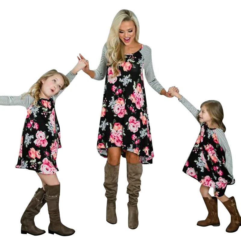 

Family Look Mother and Daughter Clothes Parent-Child Dress Family Matching Outfits Set Solid Casual Mommy and Me Dresses 2019