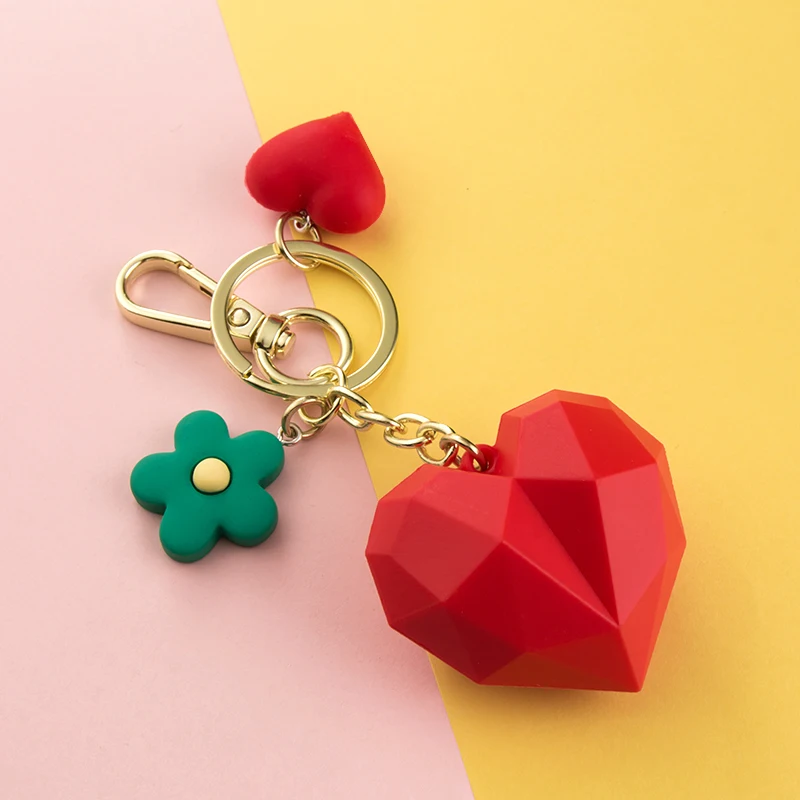 Llavero con colgante geométrico de flor de amor, bolso Escolar Creativo de coche personalizado, llavero con anilla 3D para hombre y mujer