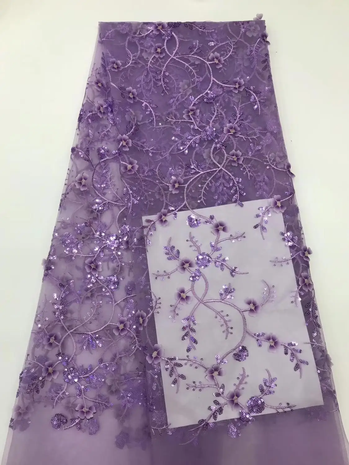 

New Arrival 3D African Dry Lace Fabric Embroidery French Mesh Lace Fabrics With Sequins For Nigerian Party Dresses ZP1043