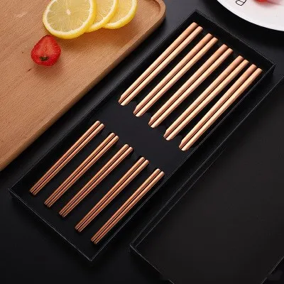 rose gold 5 пар японской нержавеющей стали Палочки для суши набор с подарочной коробкой черная китайская палочка для еды посуда Acciaio кухонные инструменты - Цвет: rose gold