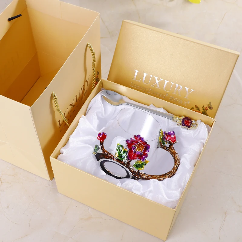 Gift boxes Эмалированная чашка для воды, Ароматизированная чайная чашка, креативная семейная, без свинца, пирекс, стекло на кружке, Хрустальная чашка, кружка для молока с крышкой, ложка - Цвет: Gift boxes