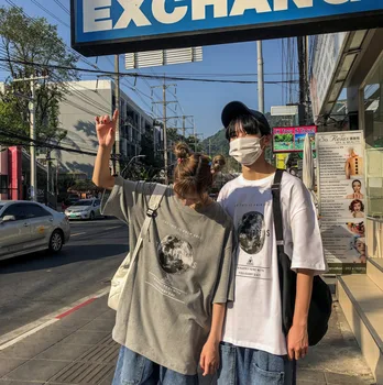 

2020 Summer New Youth Meteor Ball Printing Five-point Sleeve T-shirt Fashion Casual Wild Loose Round Neck Pullover S-2XL