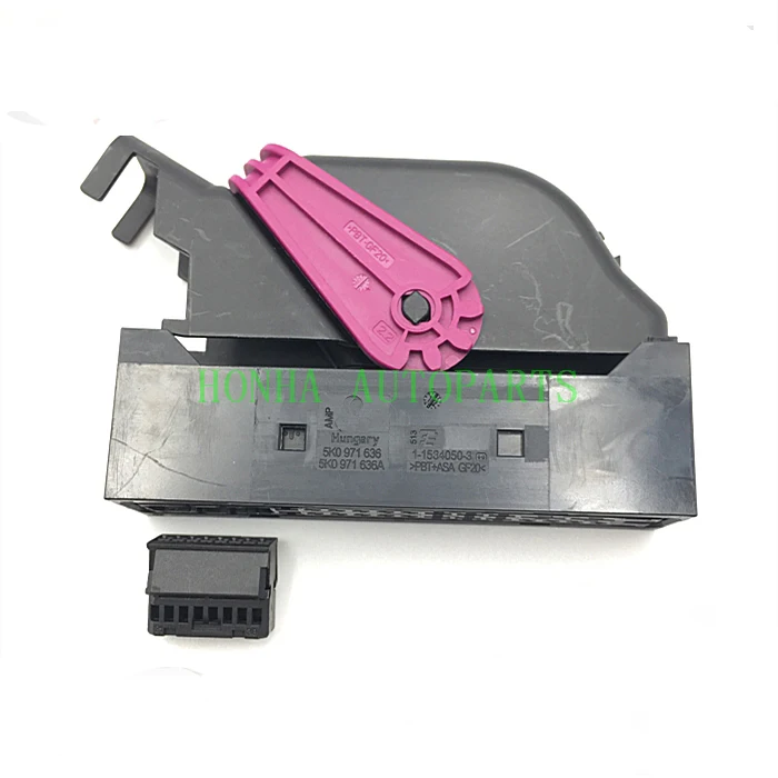 38Pin автомобиля Мощность разъем для усилителя 5K0 971 636/5K0 971 636 A